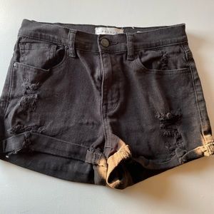 Womens pacsun “The shortie” shorts